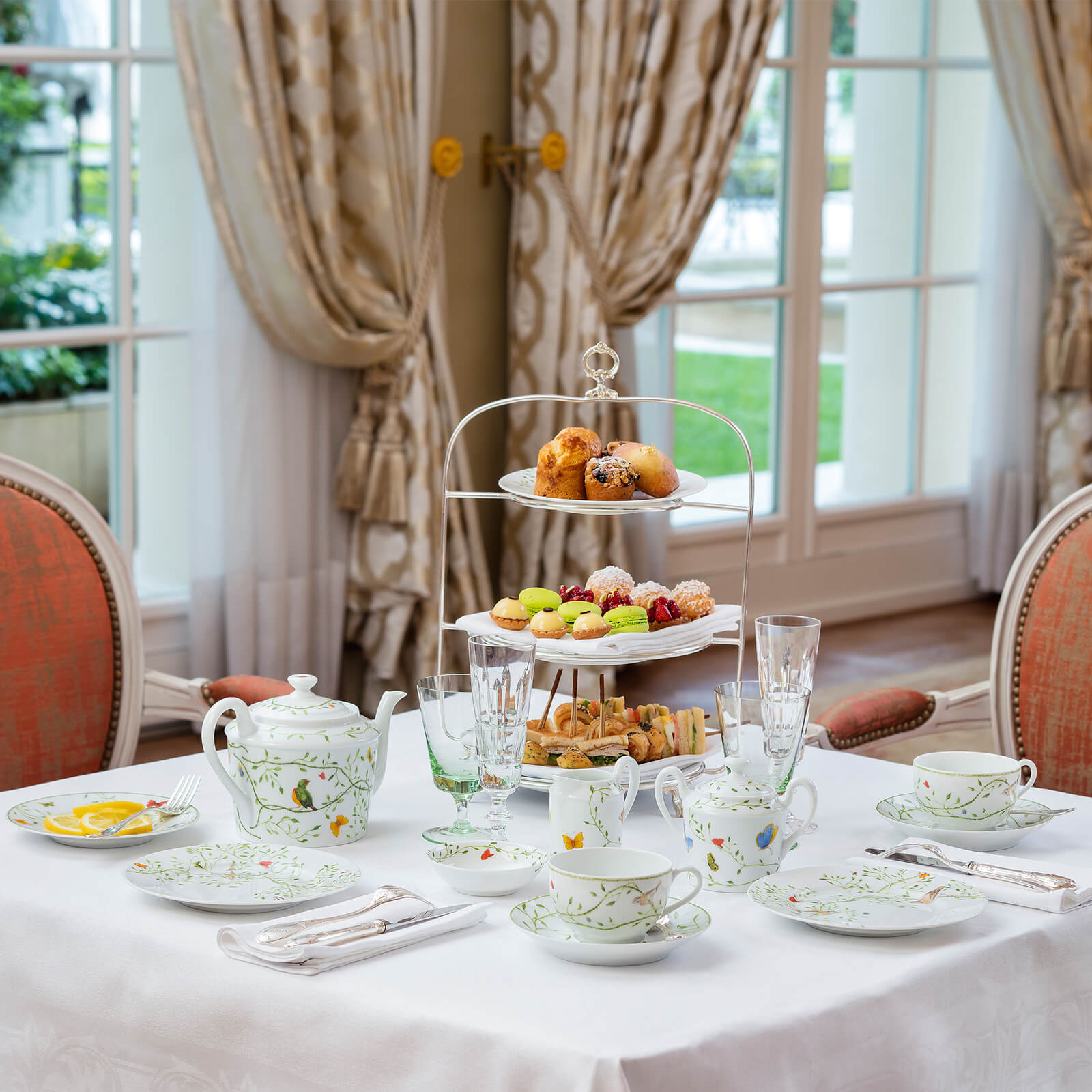 Raynaud Le Bristol Paris - Afternoon Tea Set for Two - Oetker Collection Hotels Boutique
